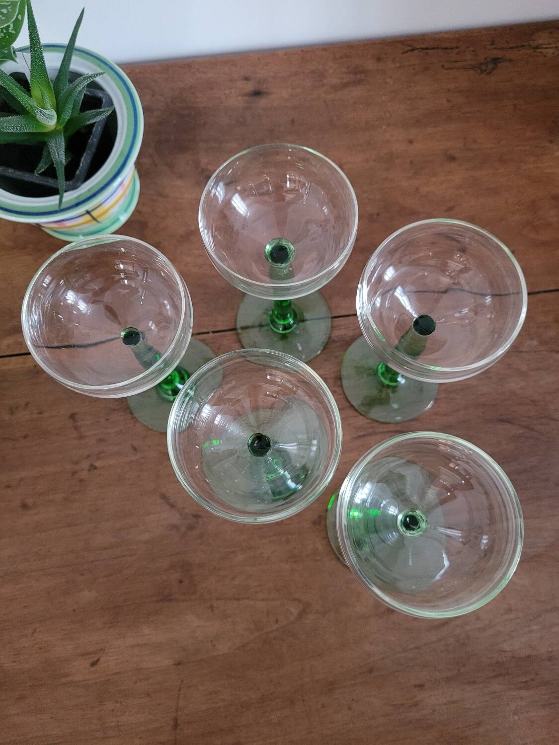 Set of 5 stemmed white wine glasses from Alsace