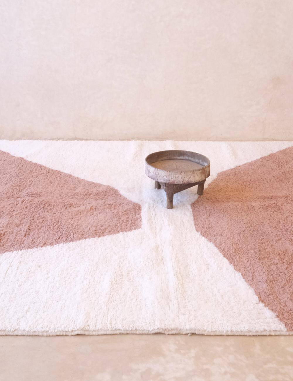 Contemporary wool rug - 351 x 255 cm