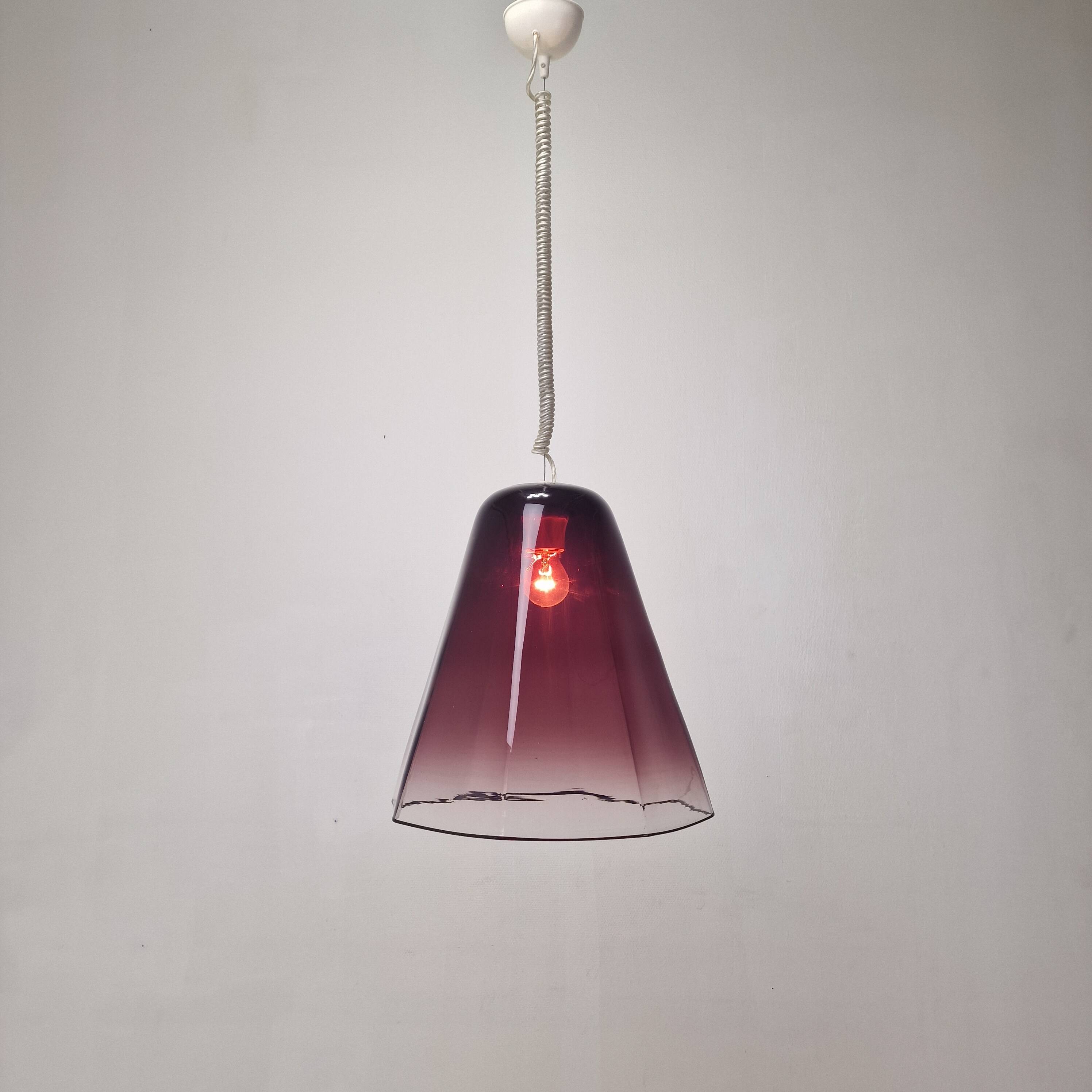 Italian Elegance – Leucos Pendant Light with Transparent Purple Murano Glas