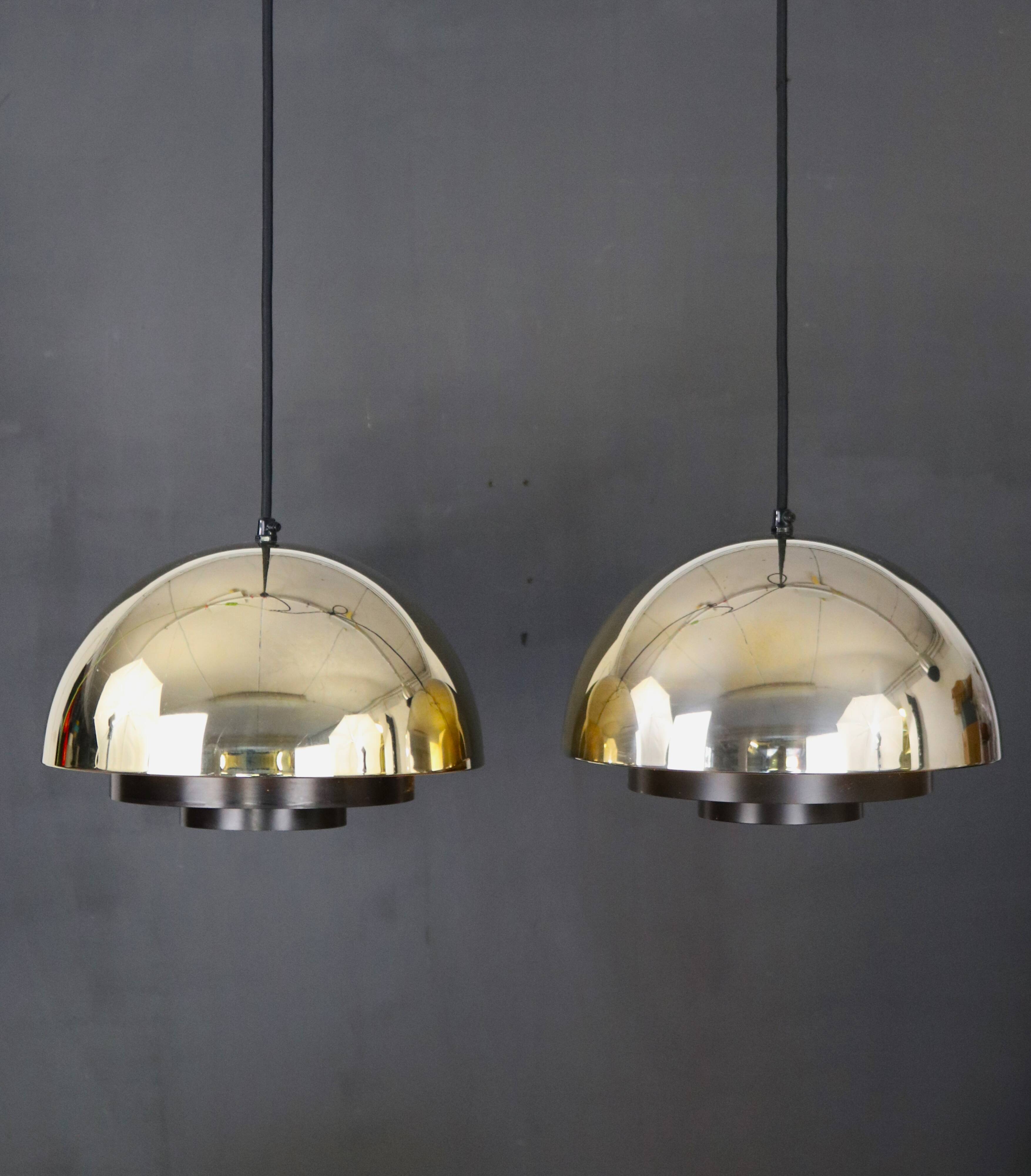 Pendant light “Milieu” Golden Line 24-carat-gold-plated. By Jo Hammerborg for Fog & Mørup. Denmark 1