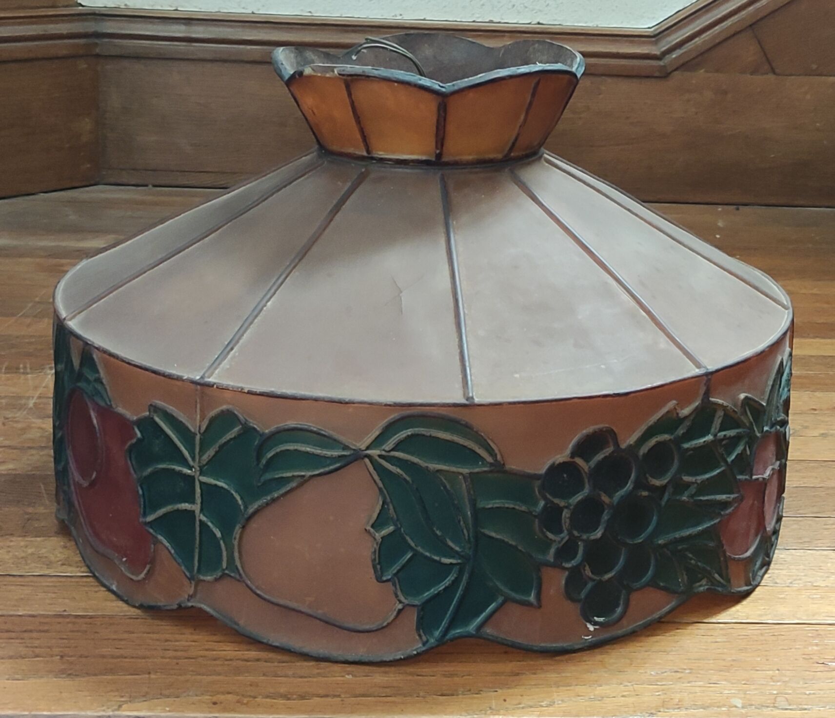 Vintage pendant lamp decoration bunch of grapes