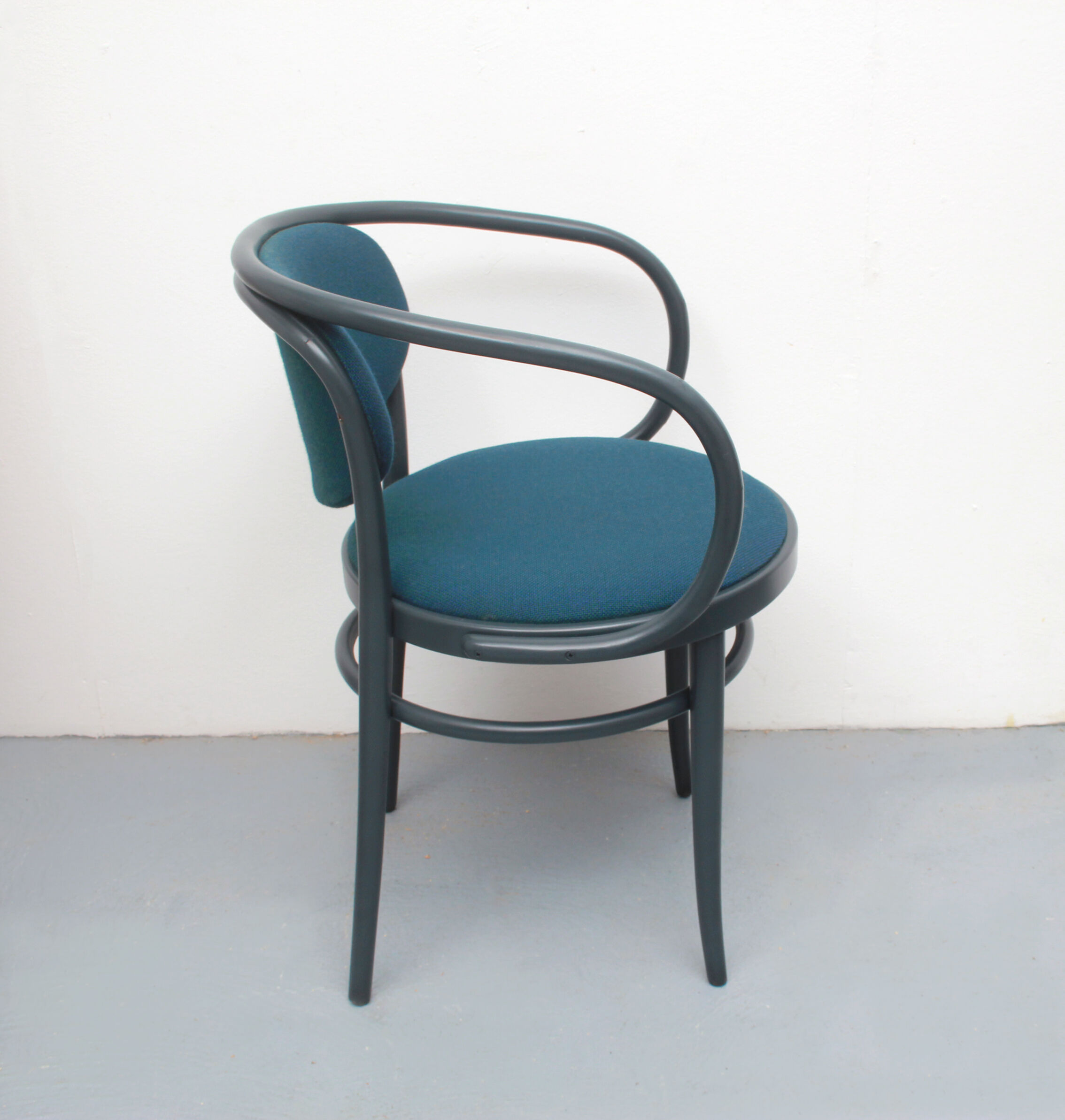 Bentwood chair No.209 Thonet in blue
