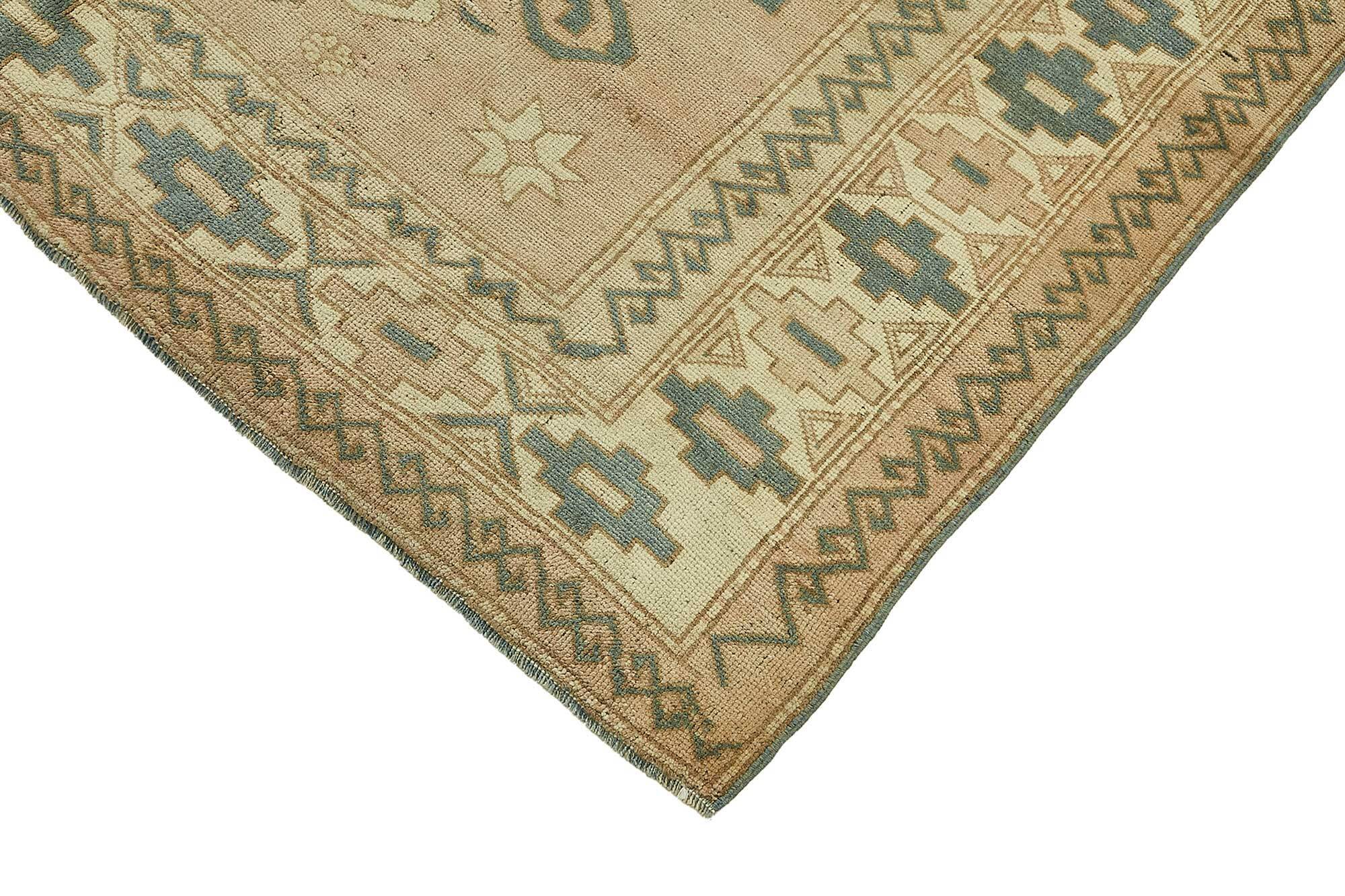 Turkish Vintage Anatolian Rug 172 cm x 254 cm