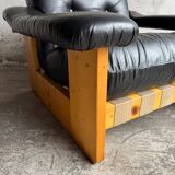 Vintage 1970s Italian Armchair by Poltrona Munari — Black Leather with Pine Wood Frame