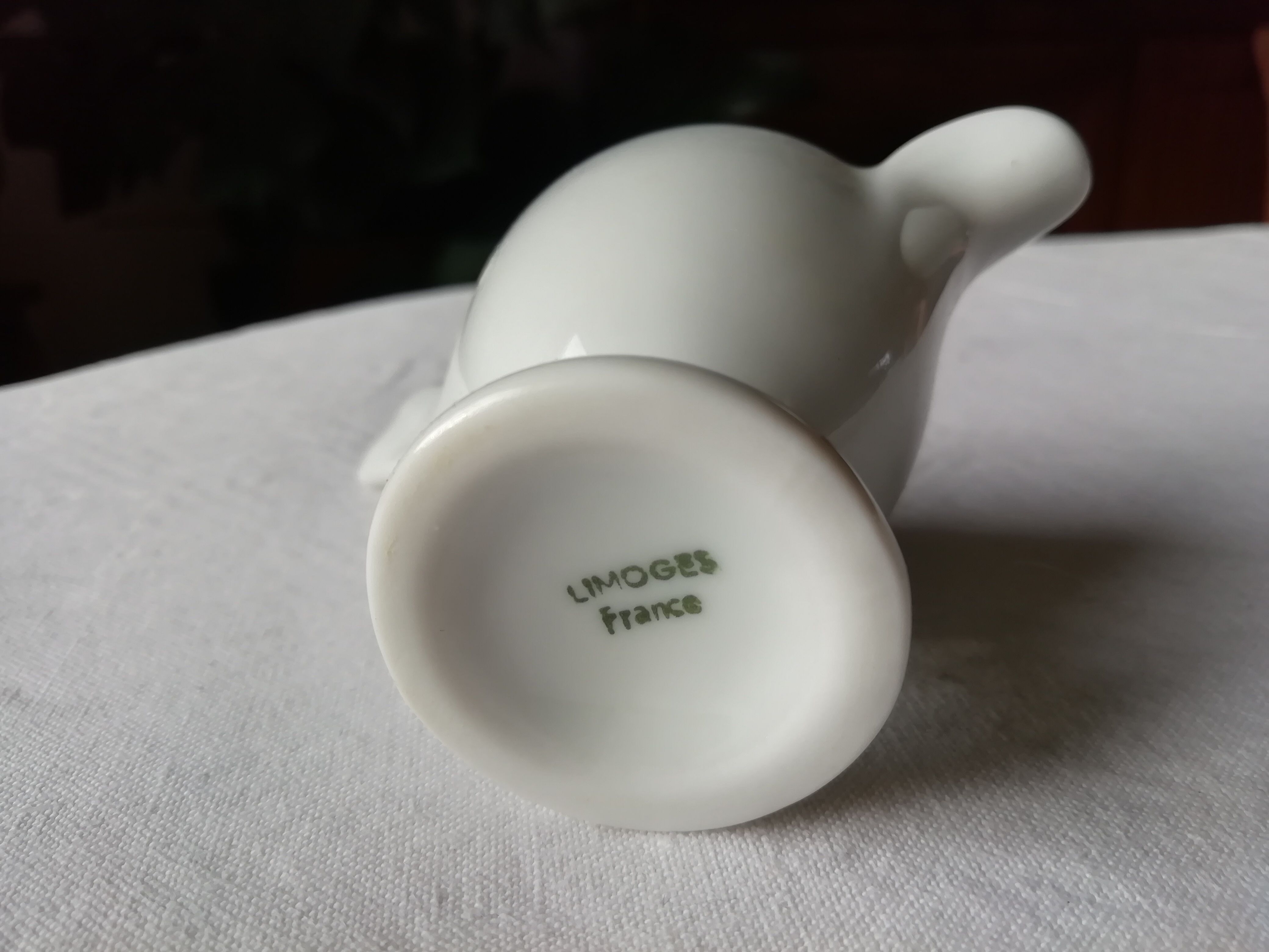 Coquetier Limoges form hen