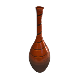 Ceramic vase