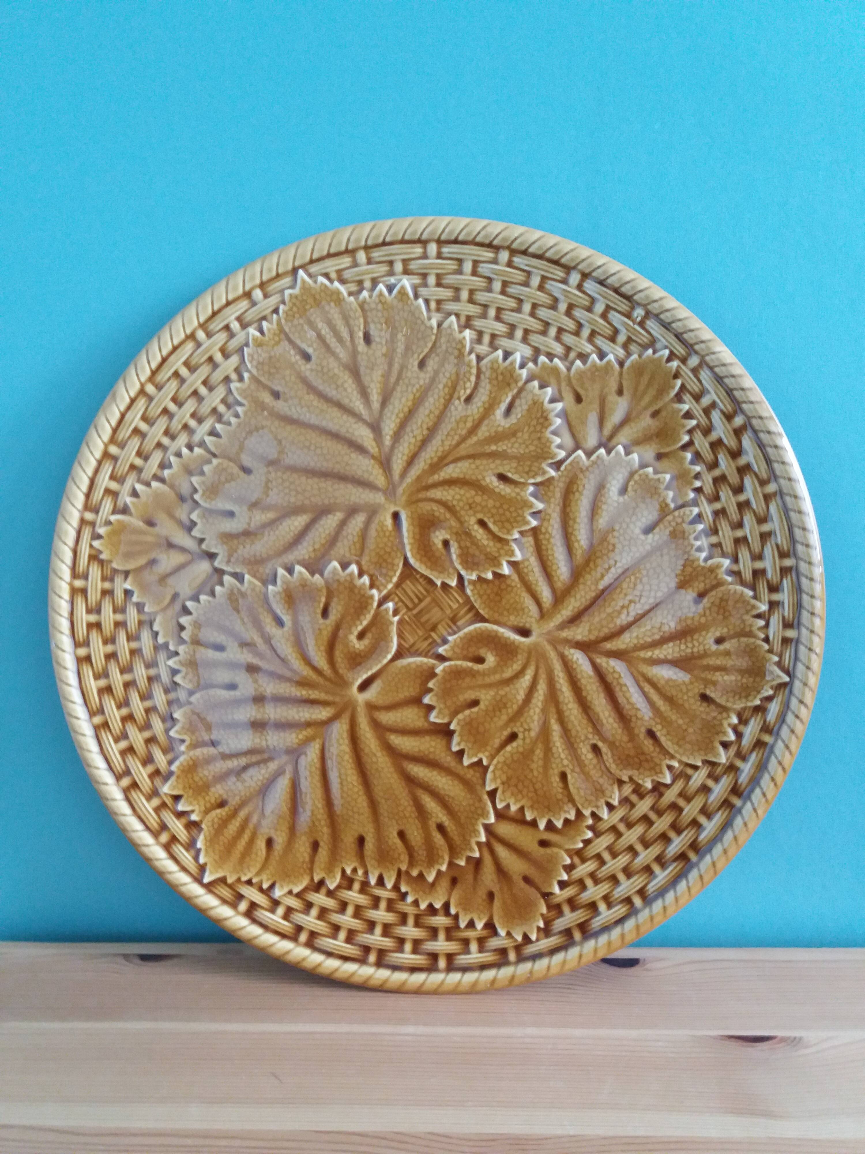 Pie dish cheese platter barbotine Gien 60s