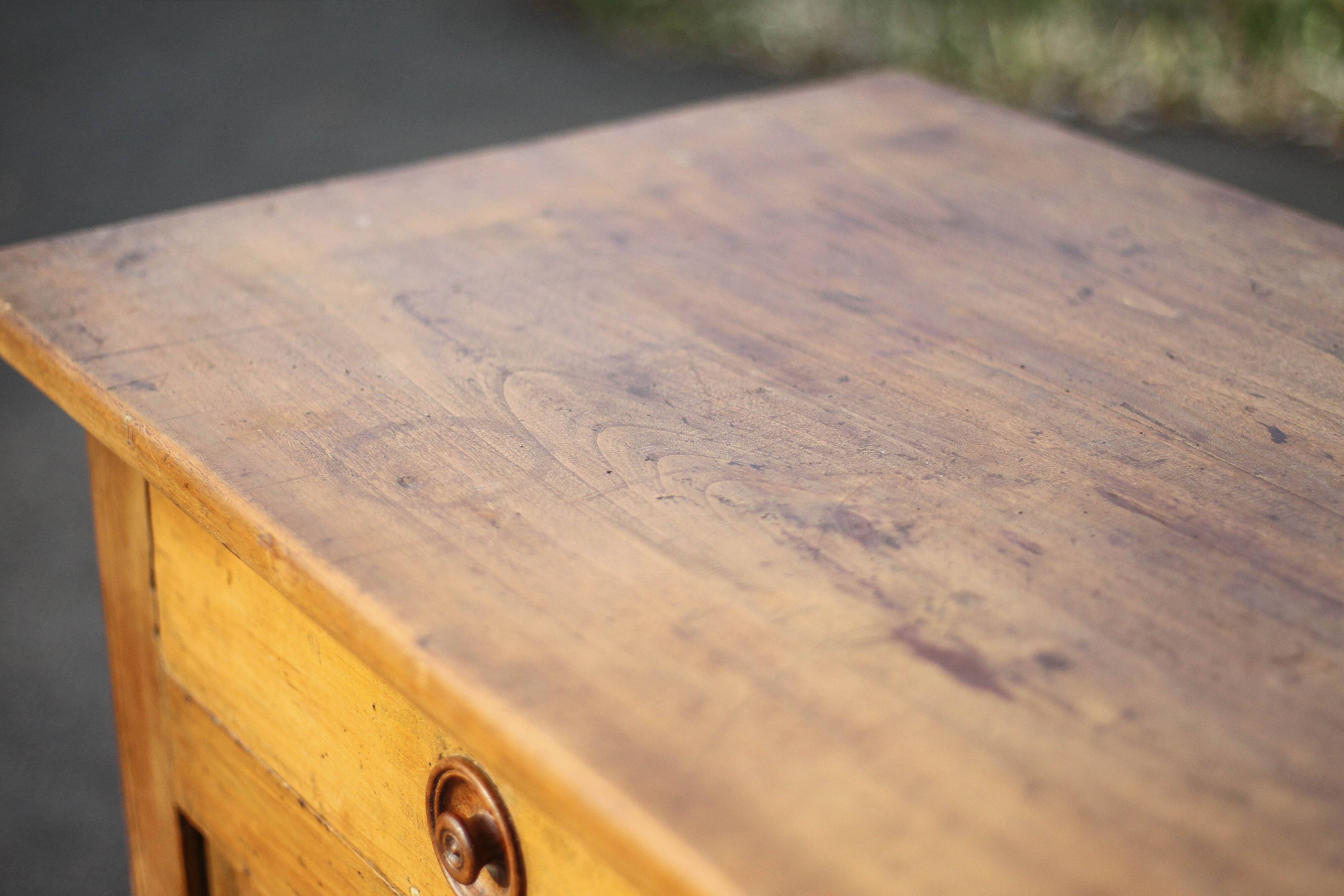 Low wooden sideboard, chest, storage unit, interior decoration Measurement: Length 140 cm. Height