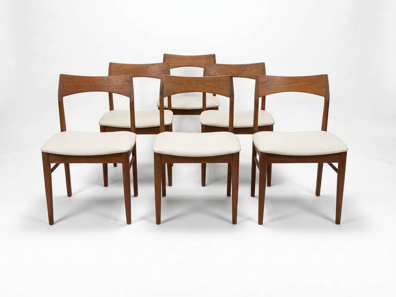 6 chaises danoises par Henning Kjaernulf en teck vintage scandinave 1960