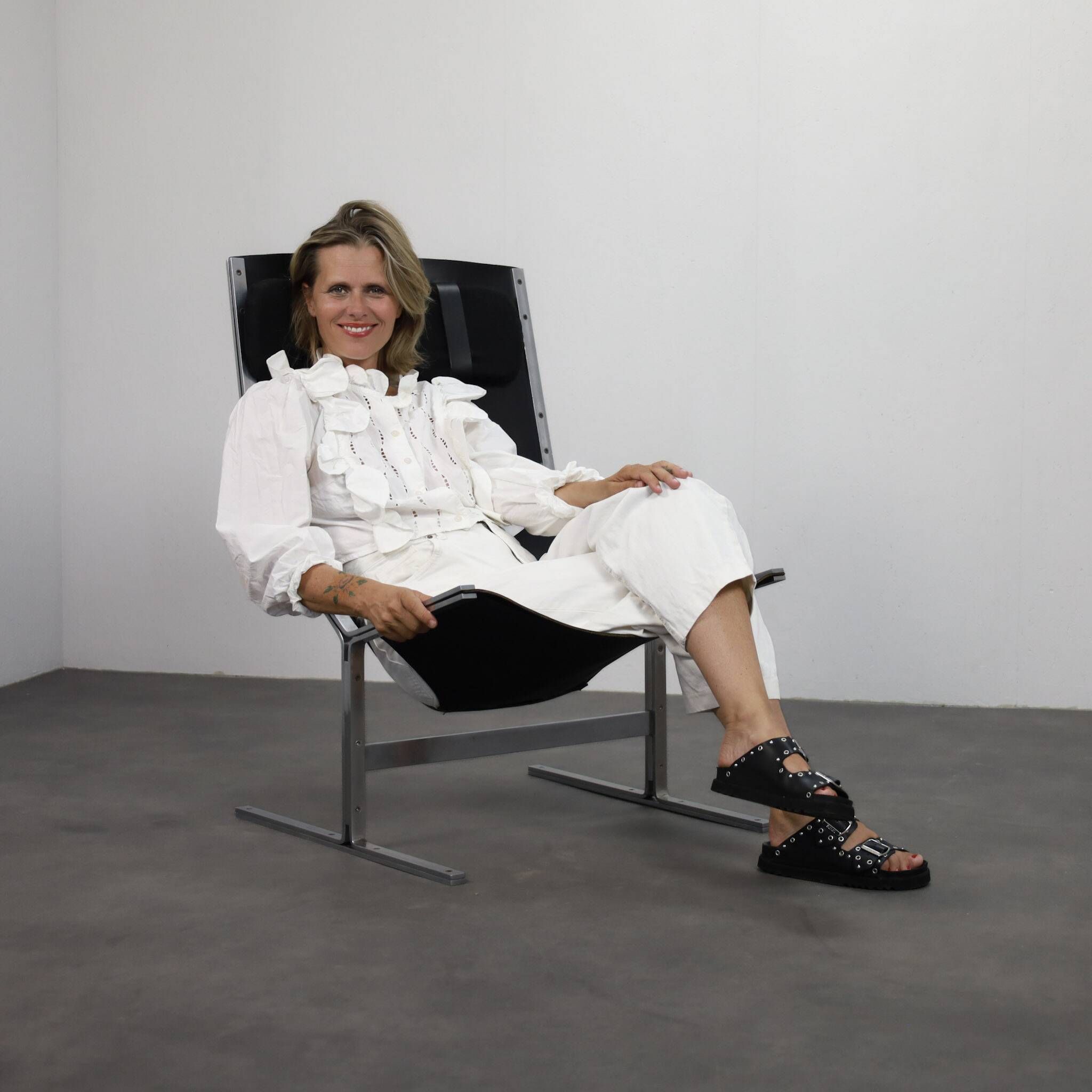Extremely rare leather lounge chair by Pierre Thielen for Metz & Co., Netherlands, 1960s