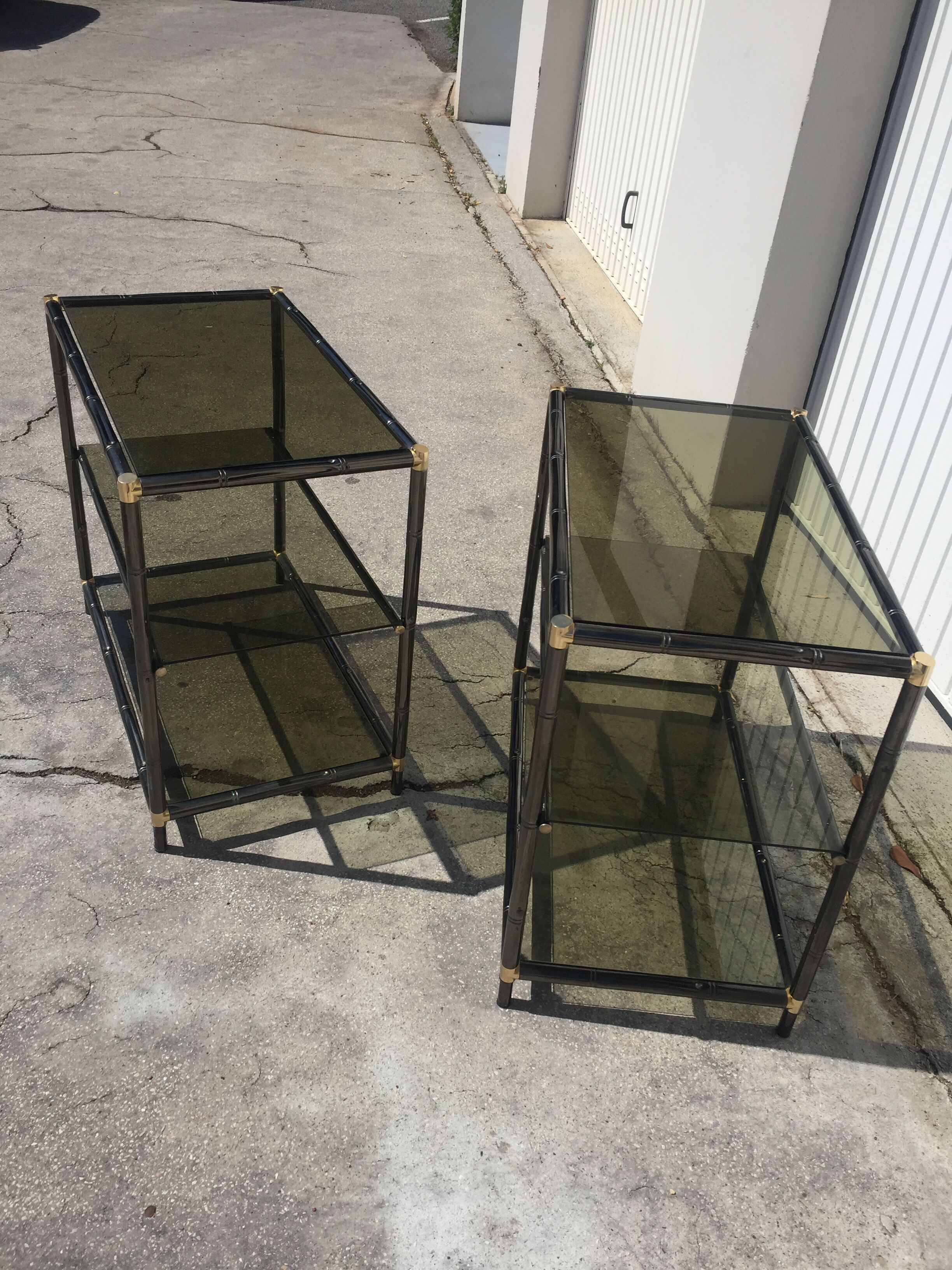 Pair of sofa tips