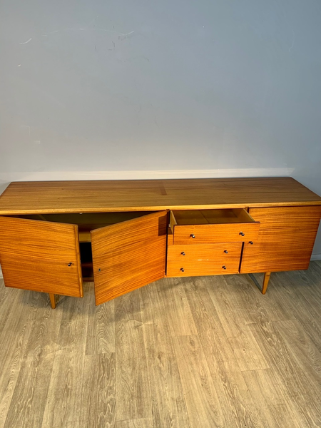 Enfilade 1960
