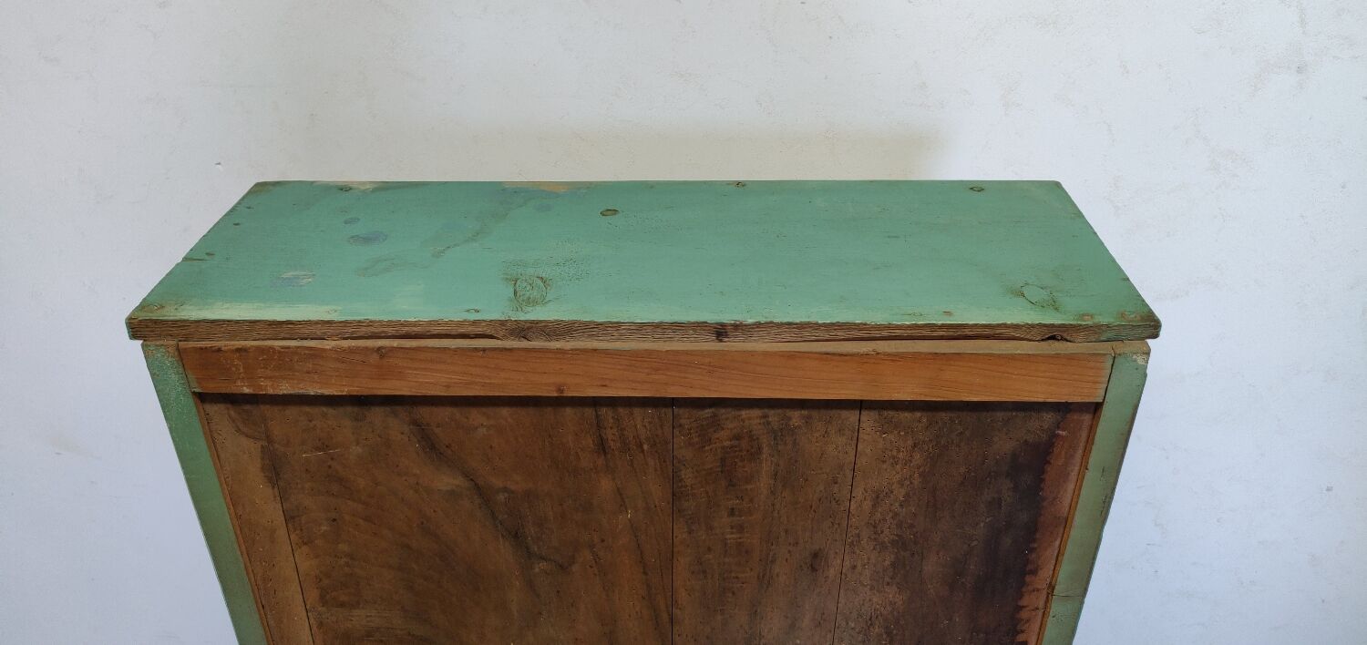 Vintage storage unit