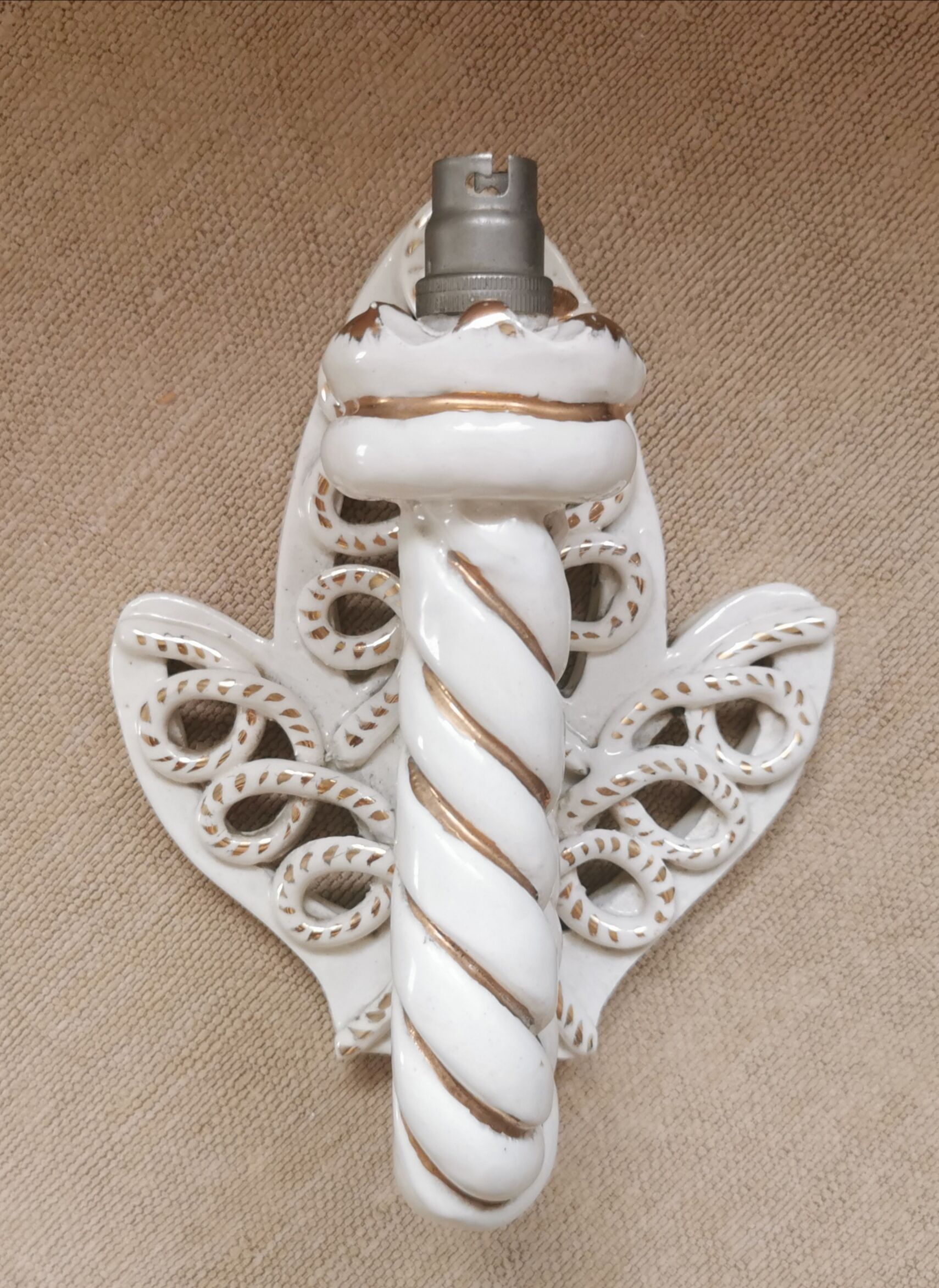 Twisted Vallauris wall sconce