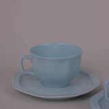 Porcelain cups and saucers x4