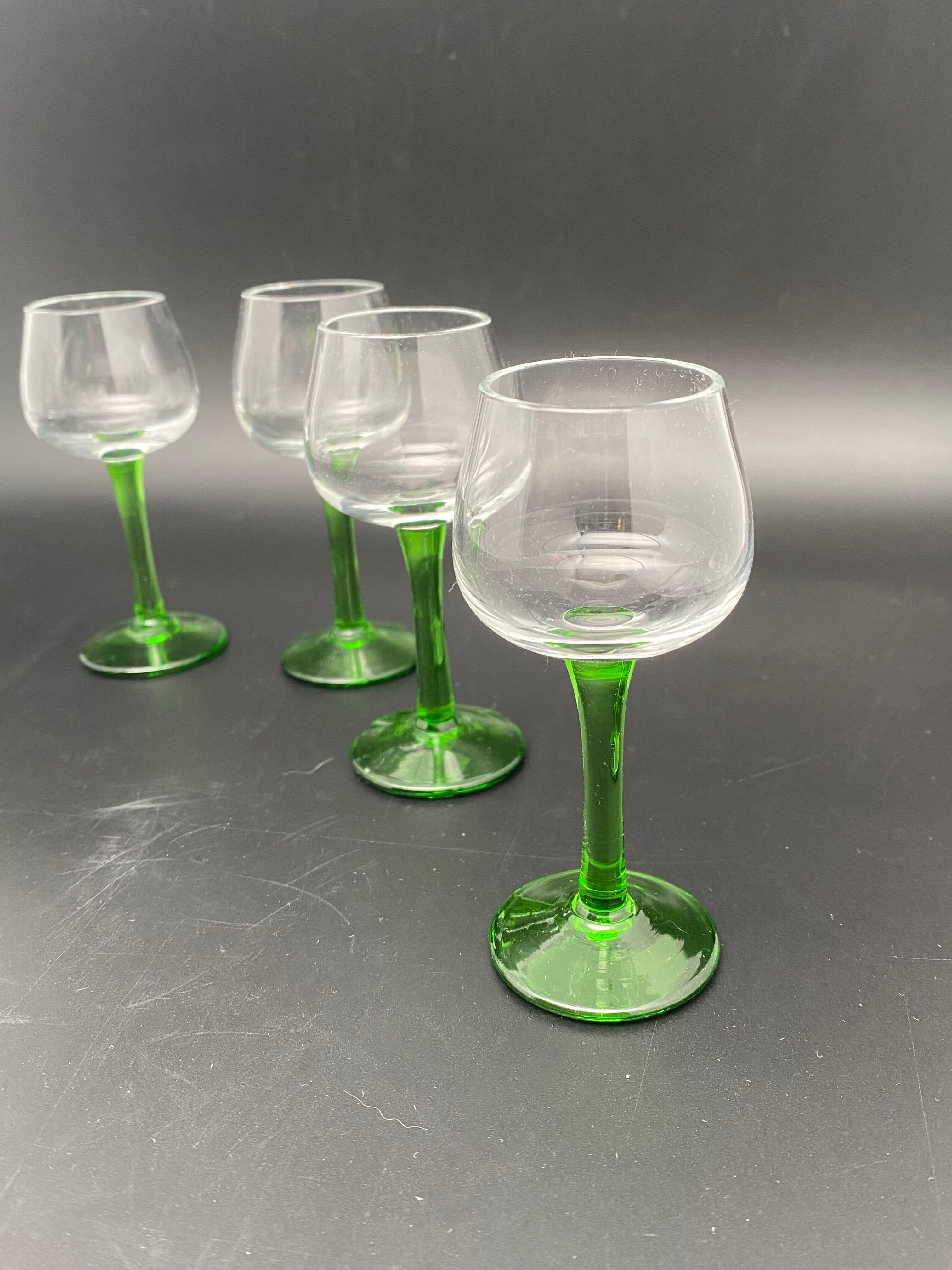 Digestive glasses on foot, mini Gewurztraminer glasses