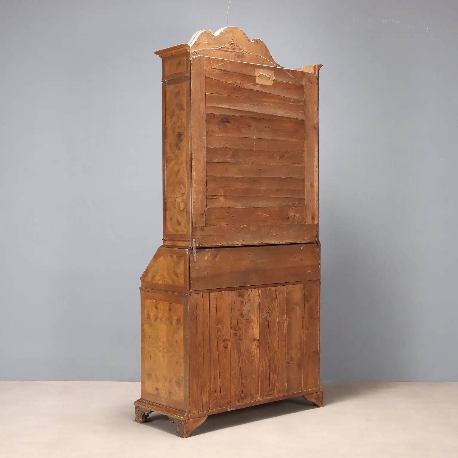 Antique trumeau in walnut, Italy, early 20th century.