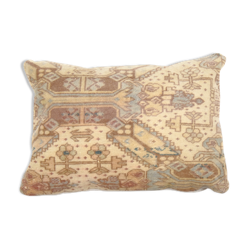 Coussin en couverture de cuivre de tapis oushak turc