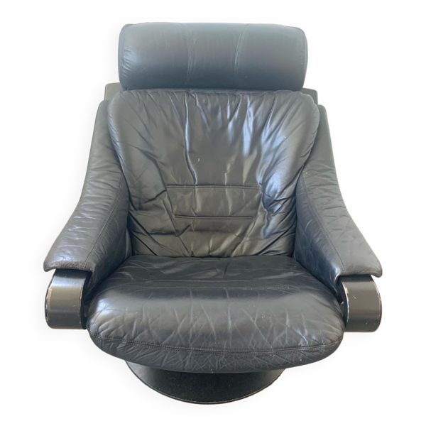 Fauteuil cuir noir scandinave