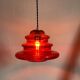 Suspension en verre rouge vintage