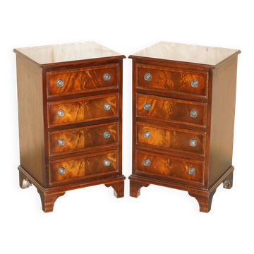 Paire de commodes françaises en bois dur flammé poli