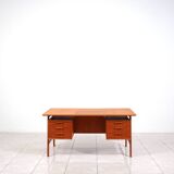 Teak writing desk „No. 75“ by Gunni Omann for Omann Jun Møbelfabrik