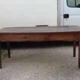 Farm table