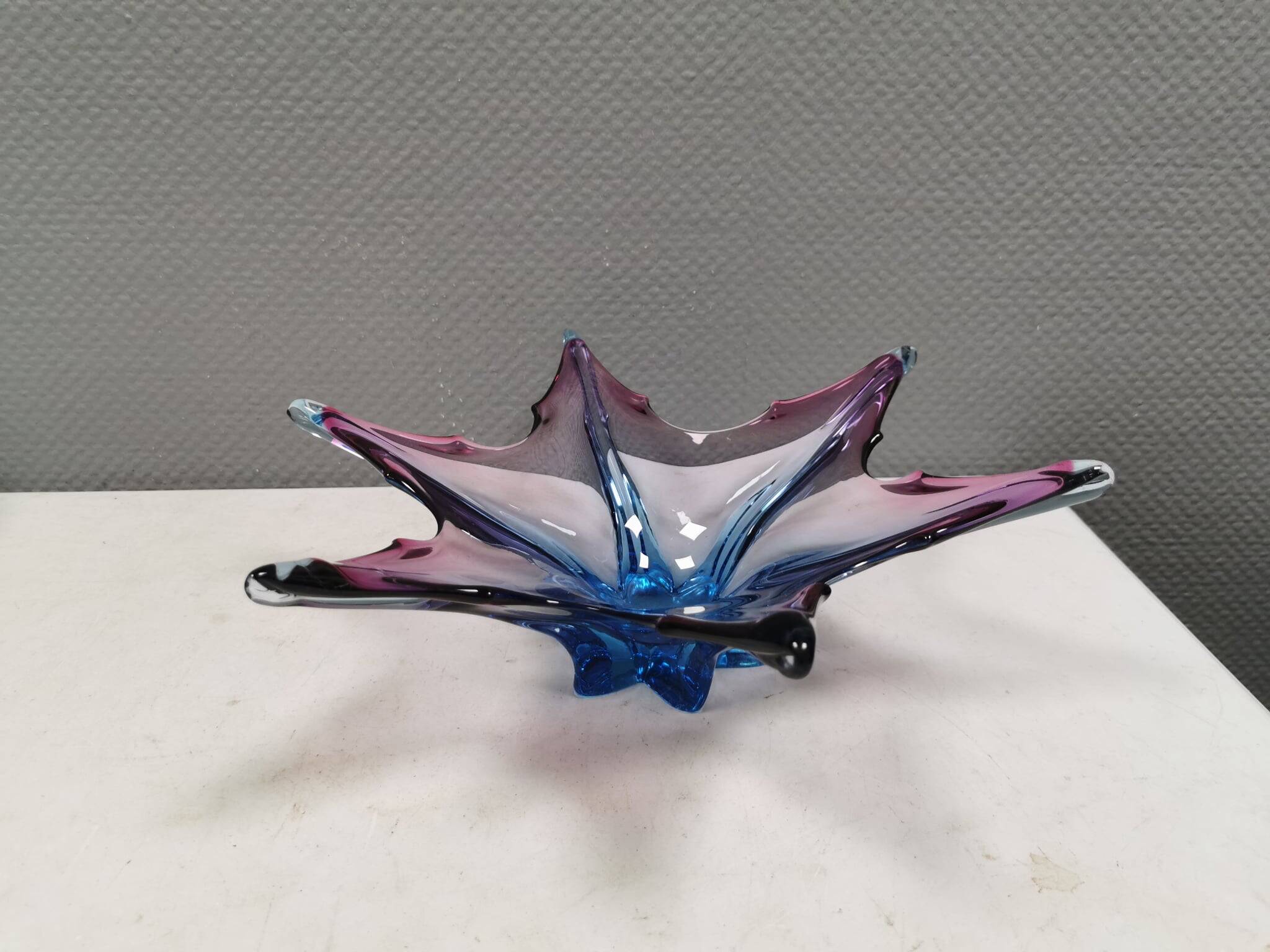 Murano Glass bowl with "leaf" shape in blue/purple/pink/transparent colors