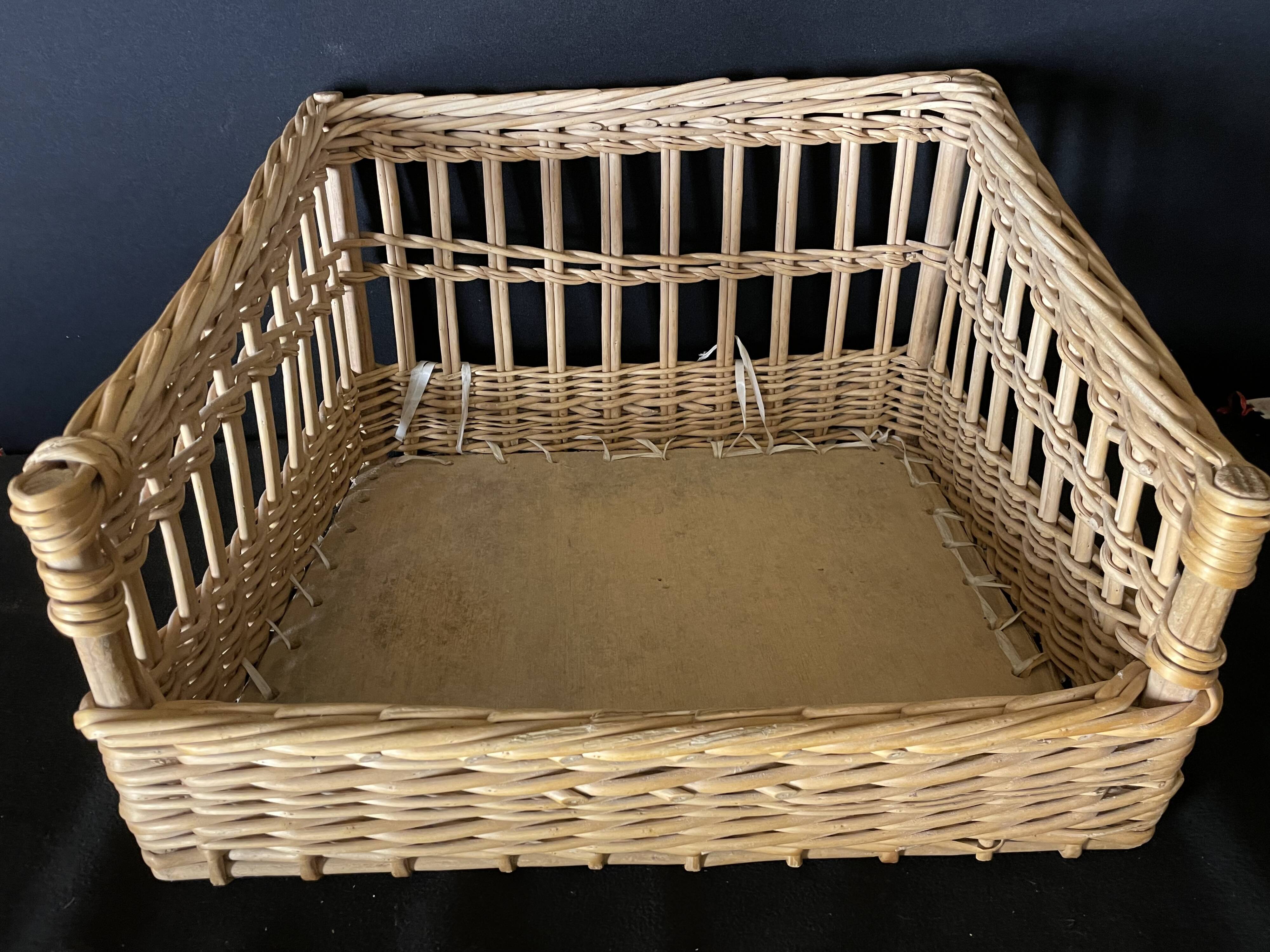 Baker's basket