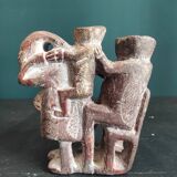 Sculpture ethnique, représentant une famille