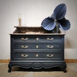 Baroque chest of drawers