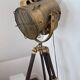 Lampe projecteur marine Maison Coloniale – laiton et acajou mas