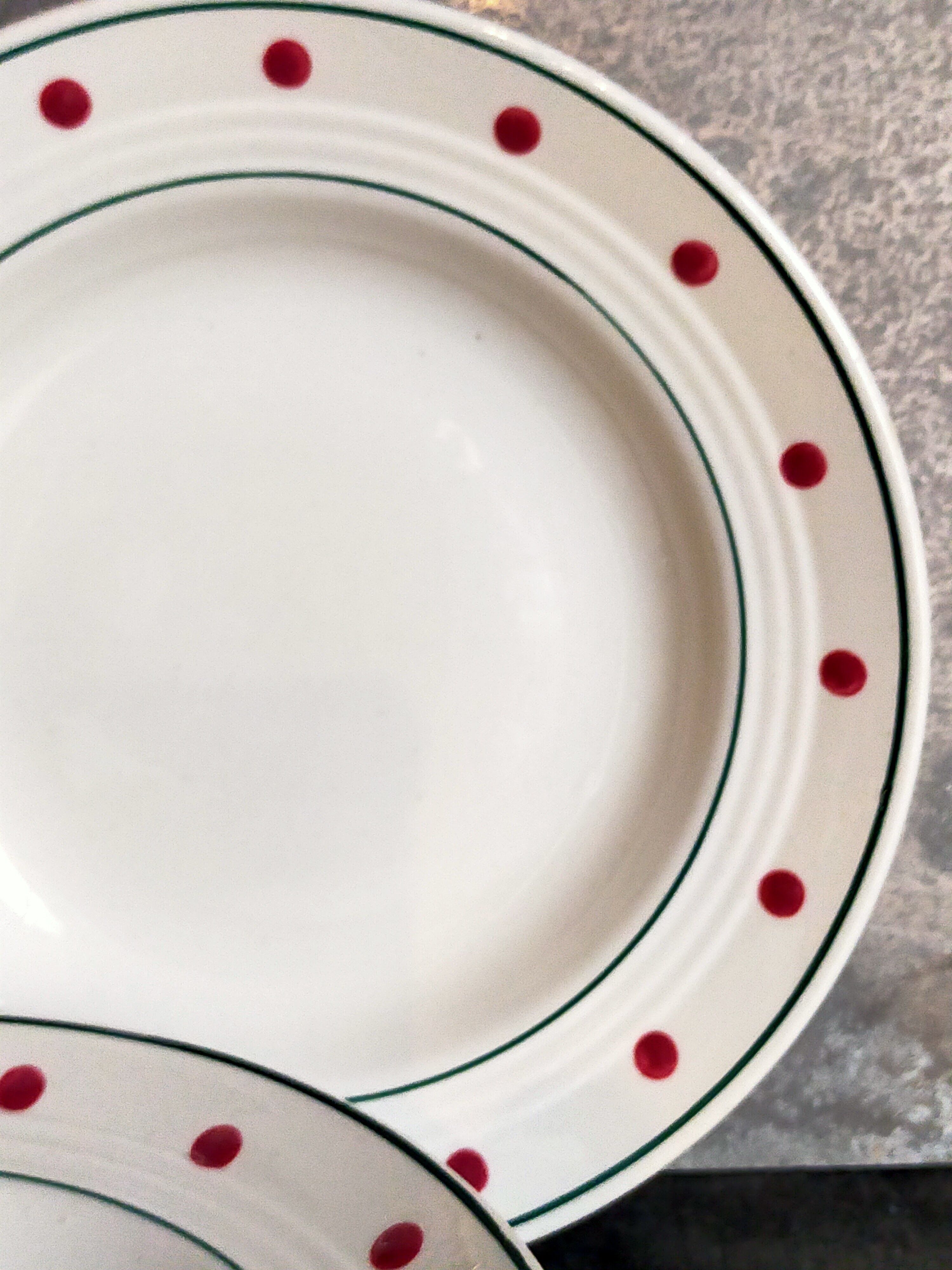 Five plates Céranord Saint-Amand "Brocatelle" vintage
