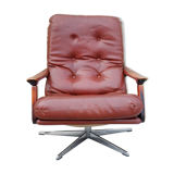 Rotating armchair in vintage skaî 1970