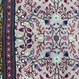 Hand-woven artisanal rug 99/142cm