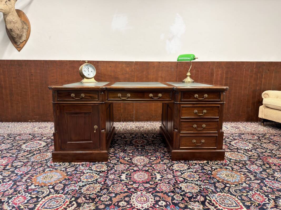 Bureau Chesterfield anglais Partnerdesk