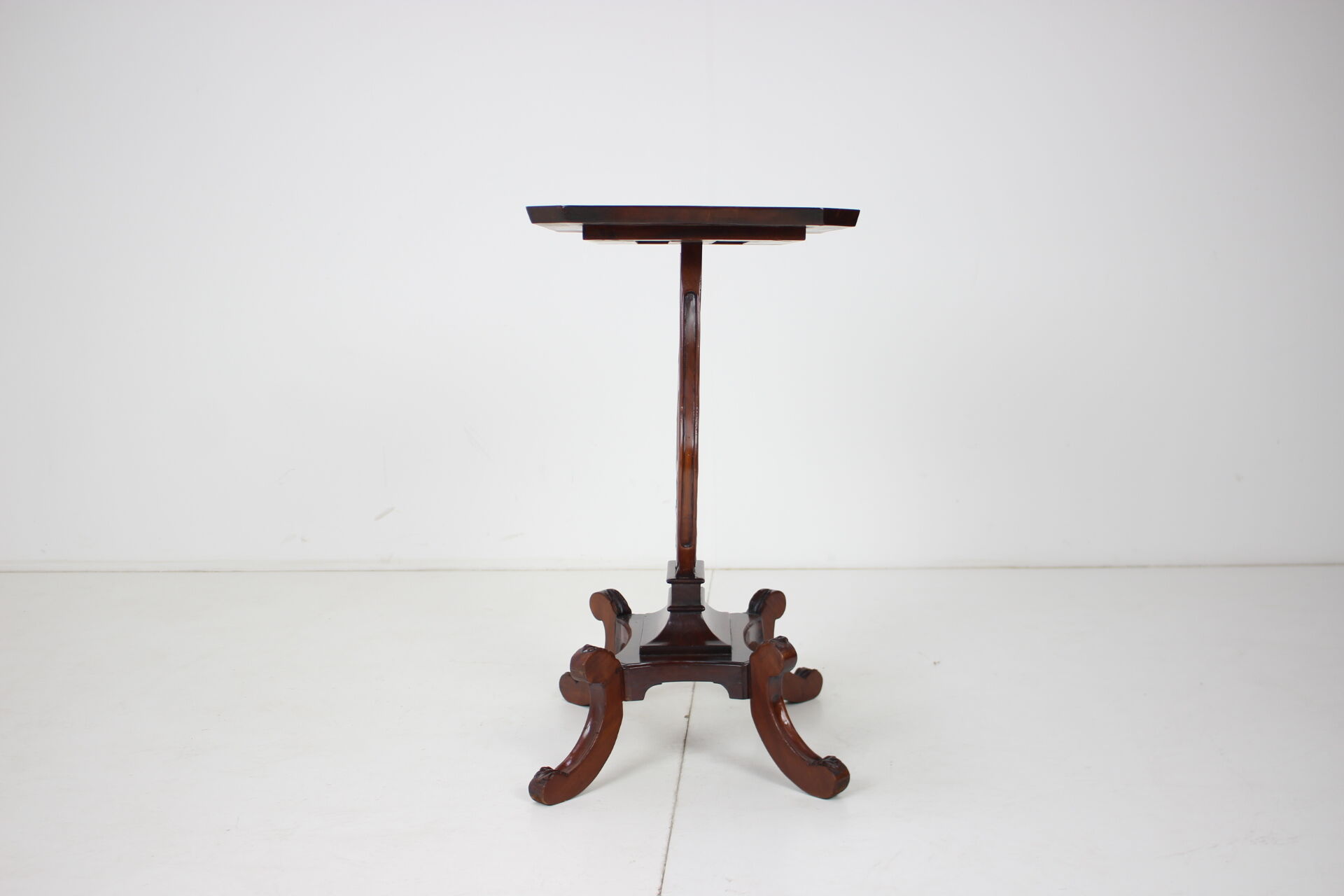 Art nouveau wooden table/ lira, 1910's.