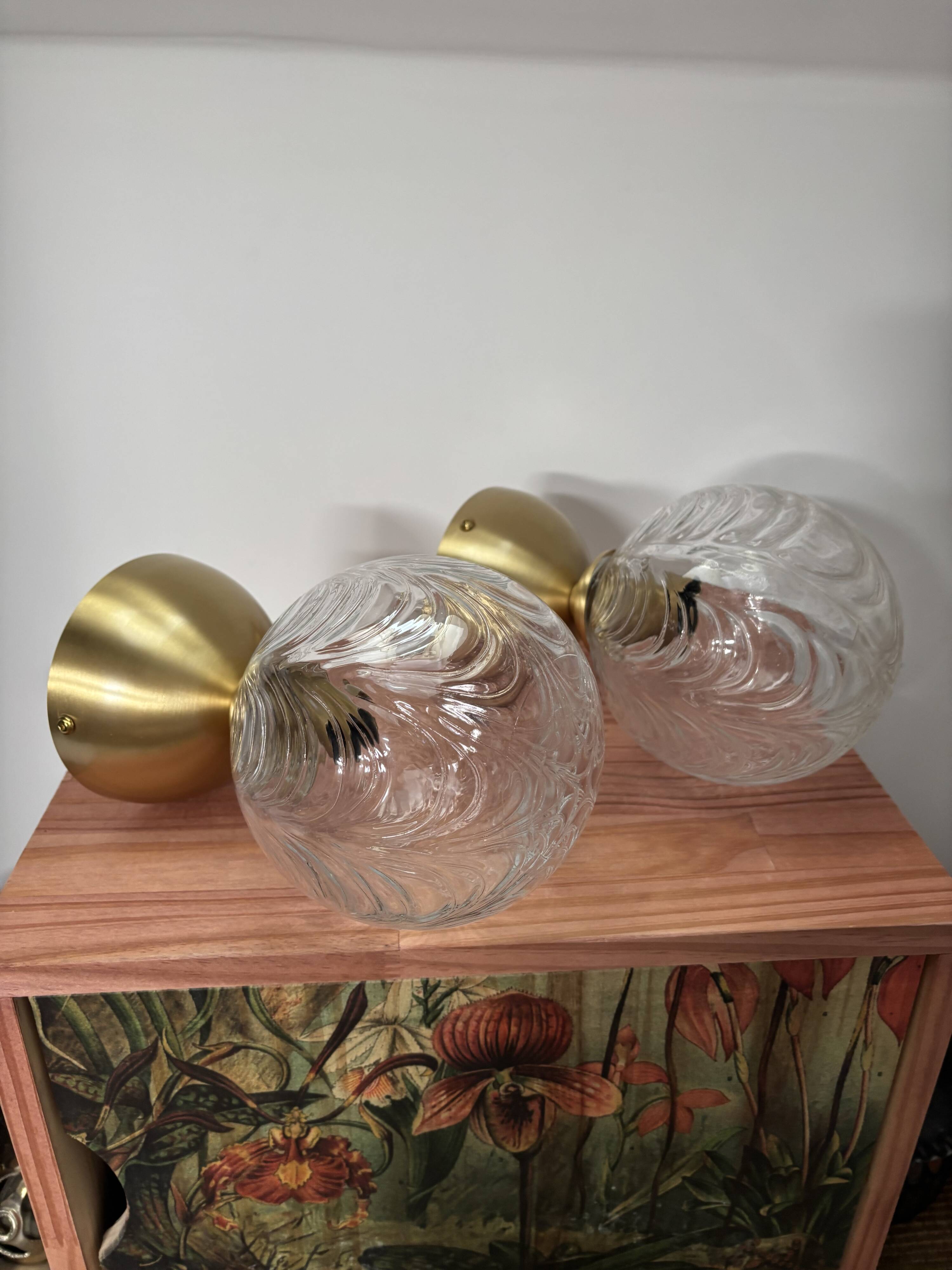 Pair of wall or ceiling lights - balls