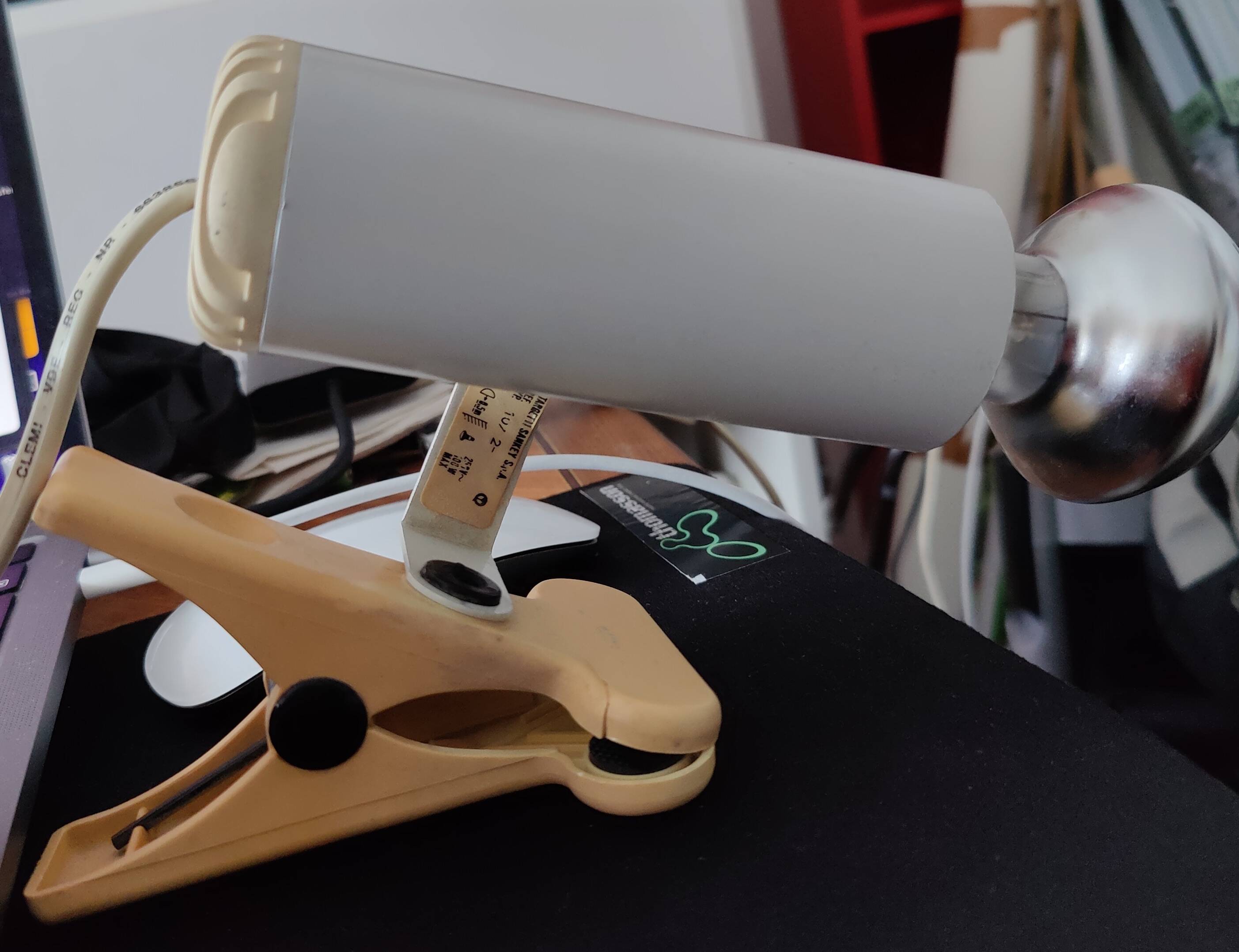 White clamp spotlight Targetti Sankey 1970s