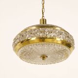 Vitrika 'Prizmpendel' brass and pressed glass pendant lamp