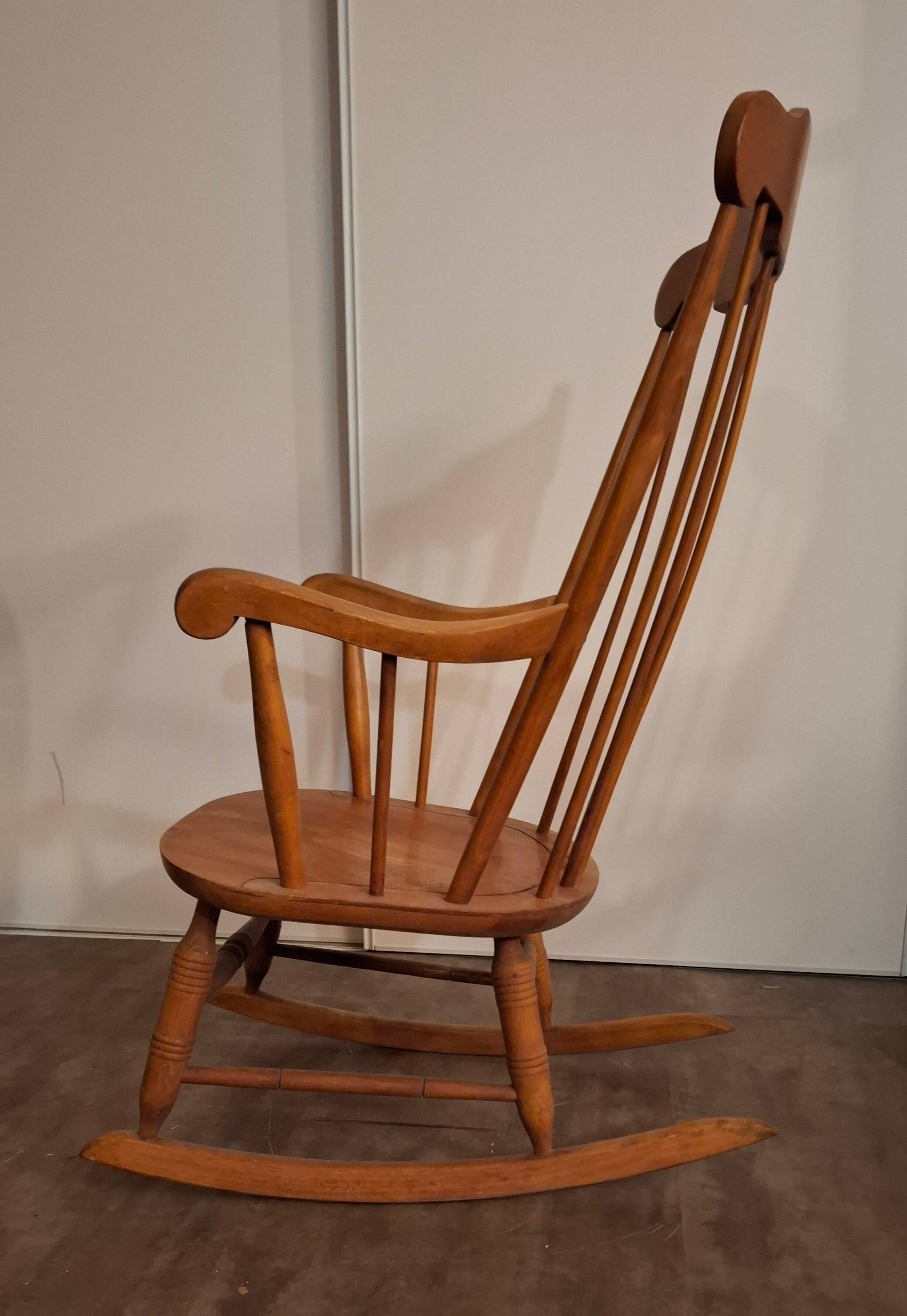 Rocking chair