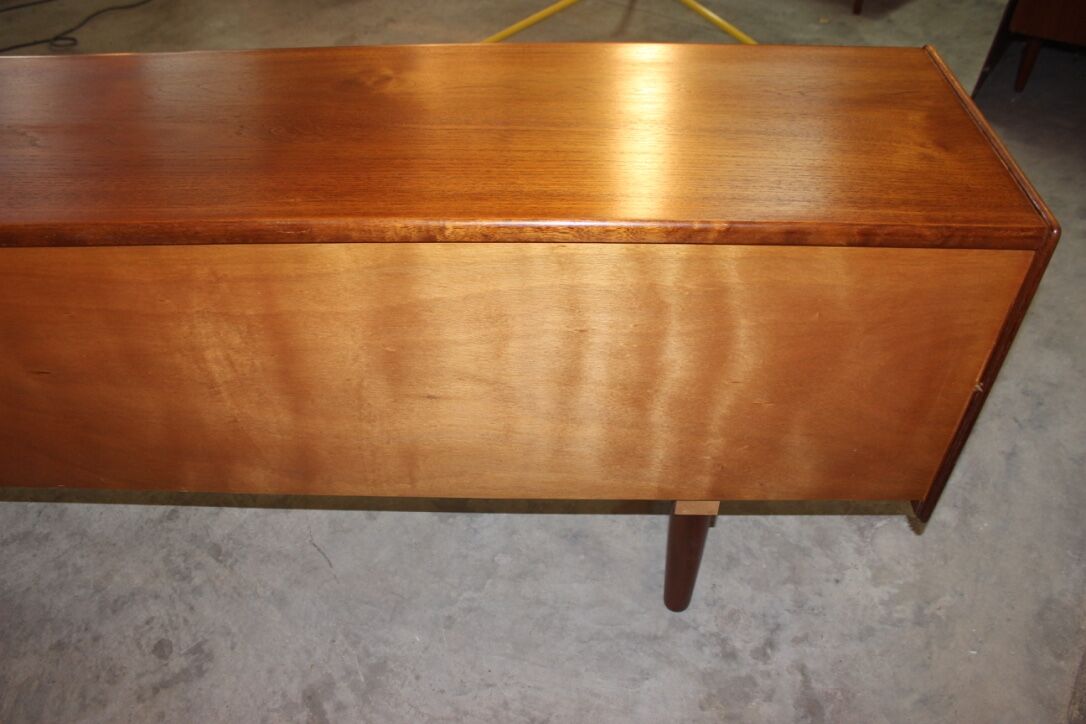 Sideboard vintage in teak and Rosewood, Scandinavian style by White & Newton