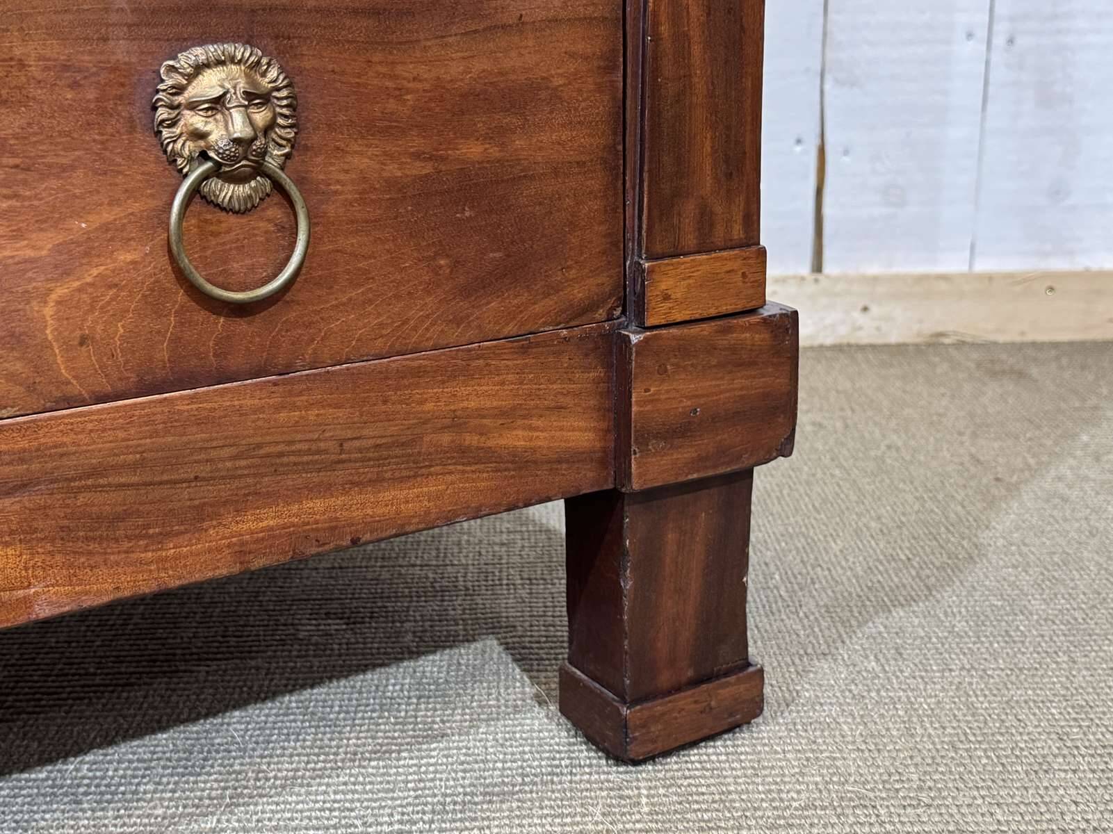 Commode Empire en acajou et dessus marbre XIXème