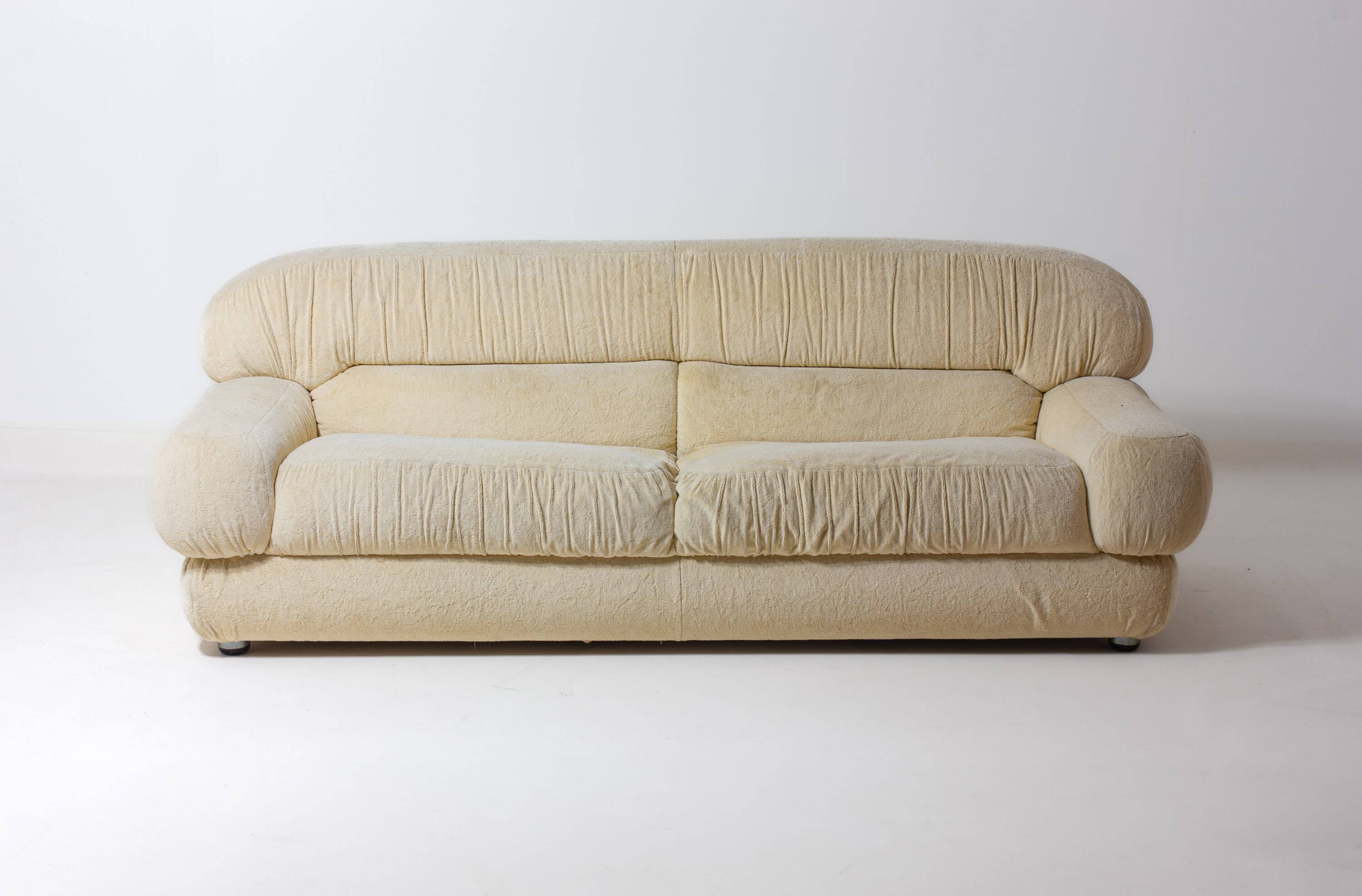 Luxurious plush 3-seater sofa in vanilla fabric, Italy 1970s