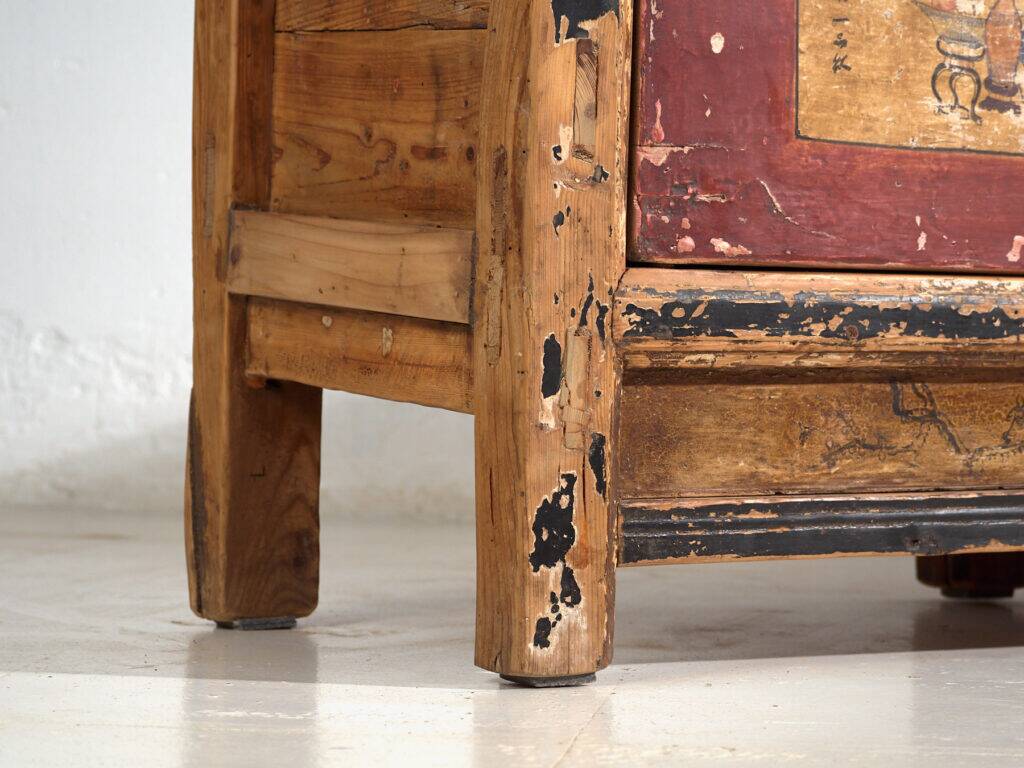 Antique buffet painted in pine wood – Shanxi, circa 1930