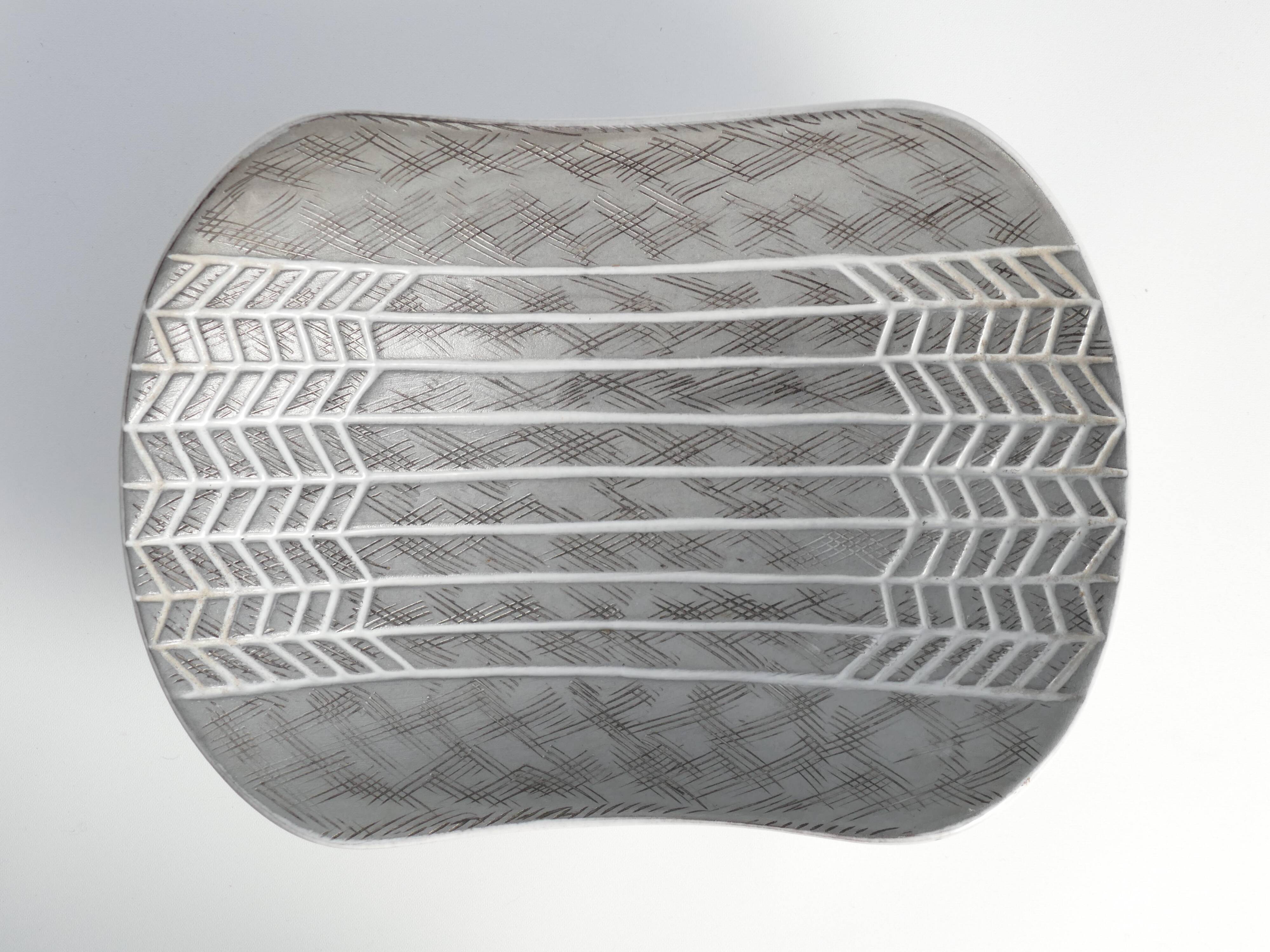 Mid-Century Ceramic Bowl "Ax" by Mari Simmulson for Upsala Ekeby, Sweden 1950s