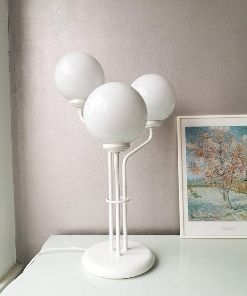 Vintage 80s white metal table lamp