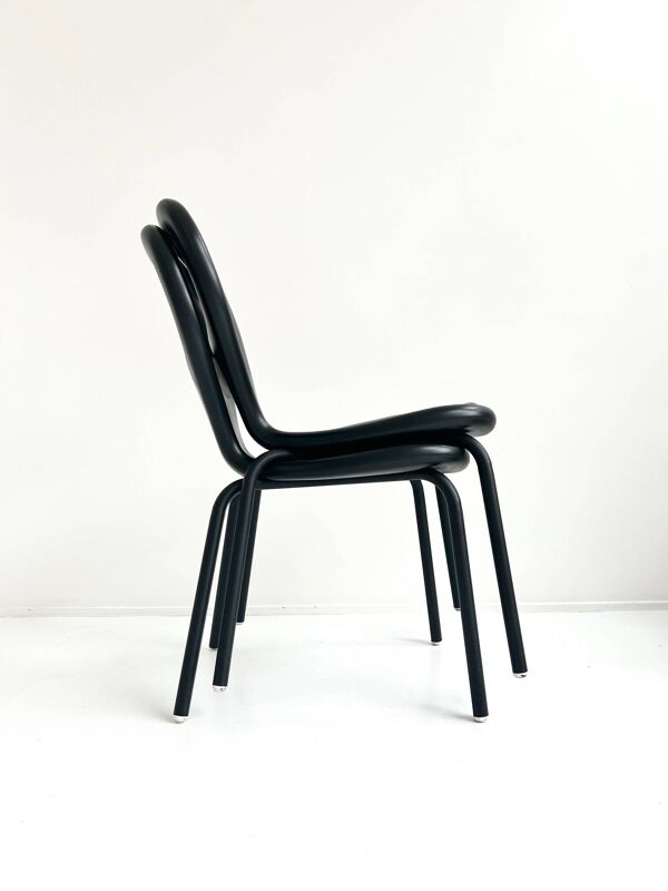 Paire de chaises '' TV chair'' de Marc Newson pour Moroso 1993