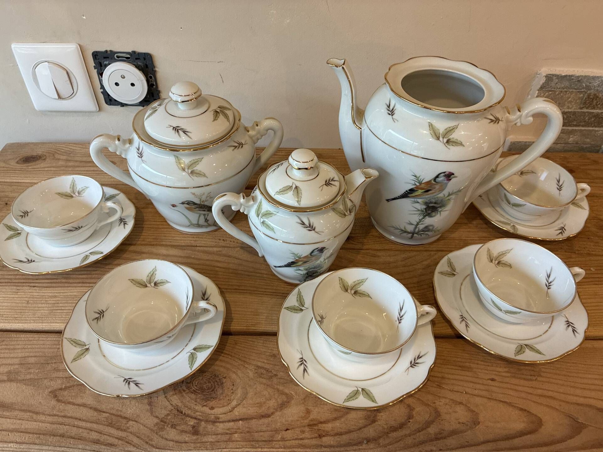 Coffee/tea service in Limoges porcelain – Chapus Frères – Oi decor