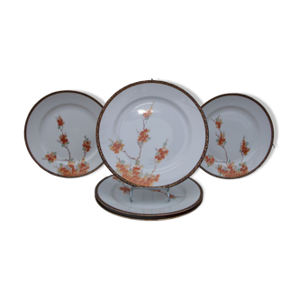 6 belles assiettes plates porcelaine du Japon